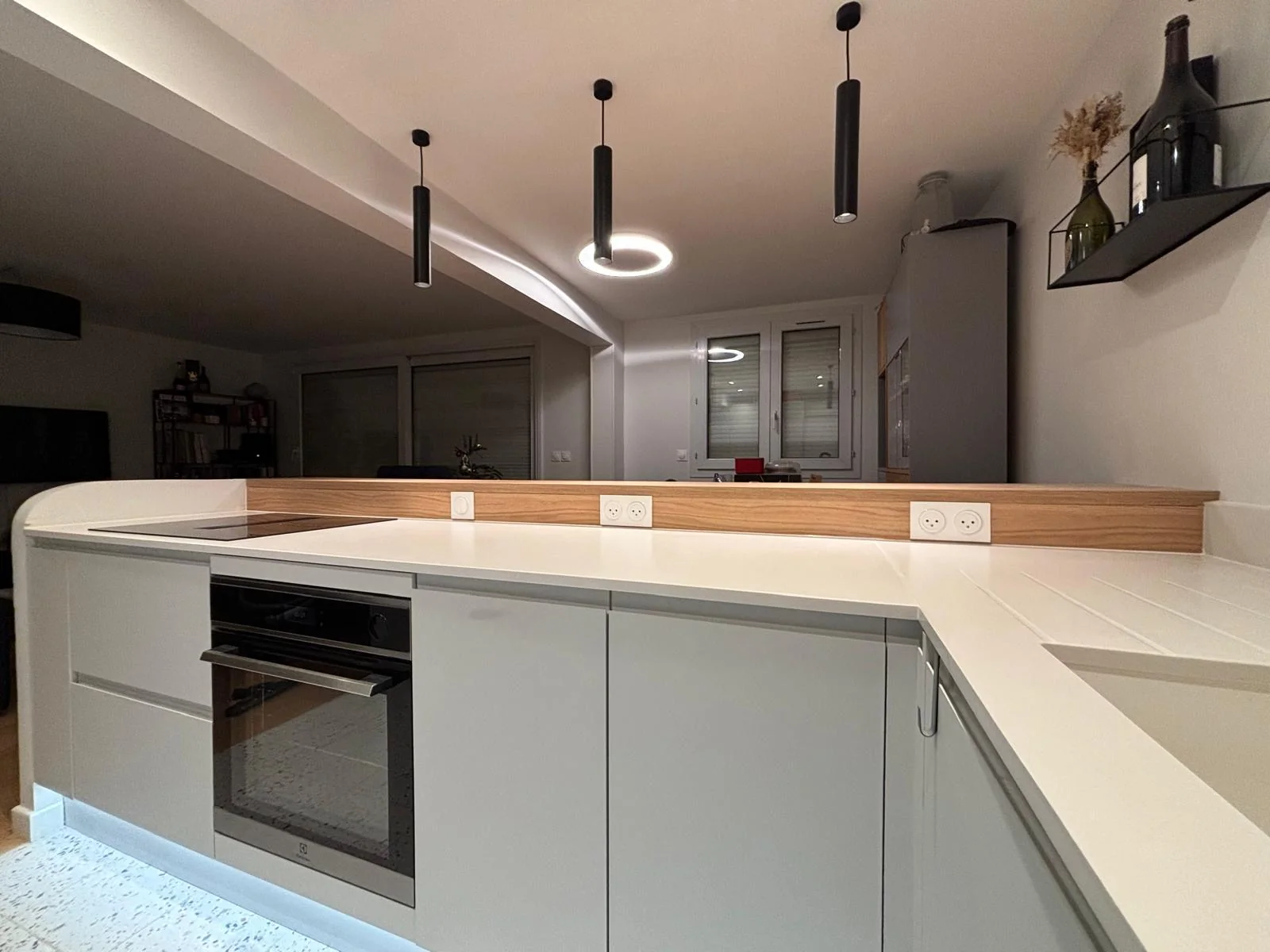 Retour en bois et suspensions